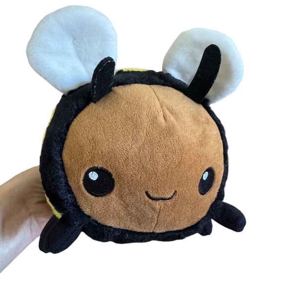 squishable Other - Squishable Snugglemi Snackers Fuzzy Bumblebee Soft Toy